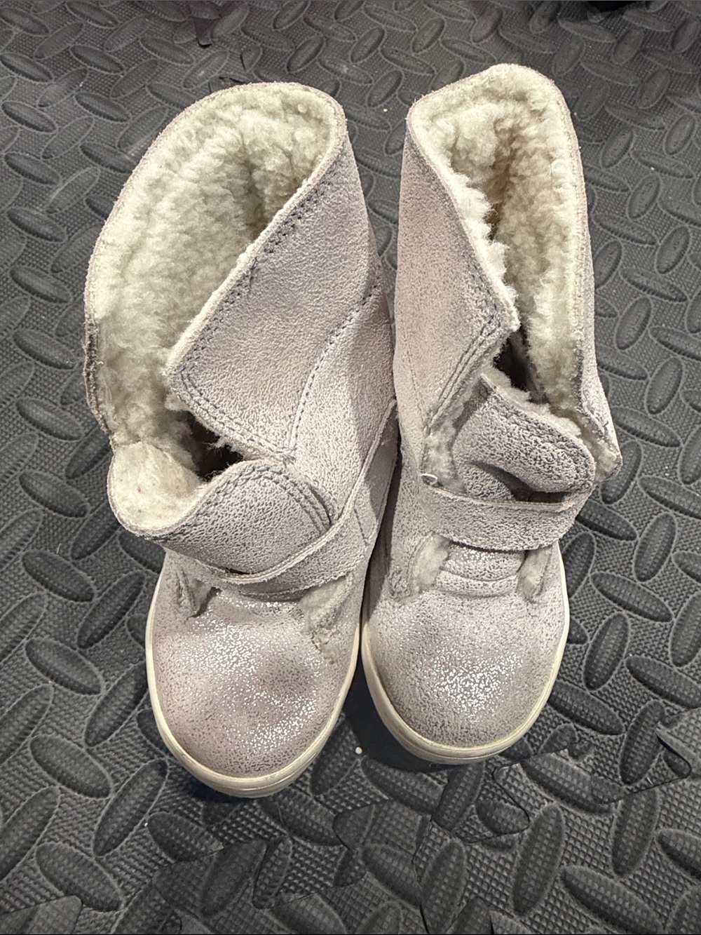 Polo by Ralph Lauren Girls Glitter Light Gray Fleece-Lined Winter Boots